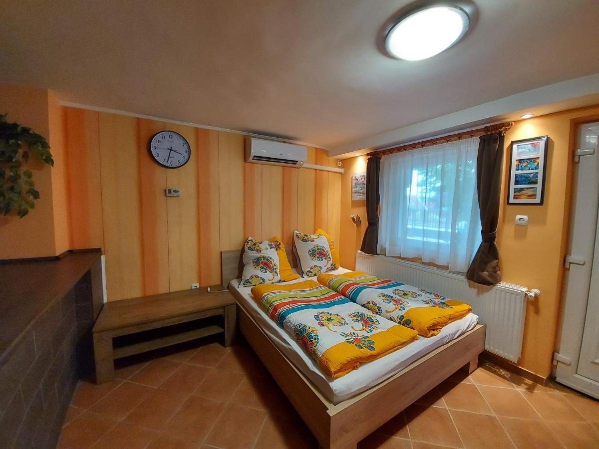 Nora Apartman Balatonlelle Εξωτερικό φωτογραφία