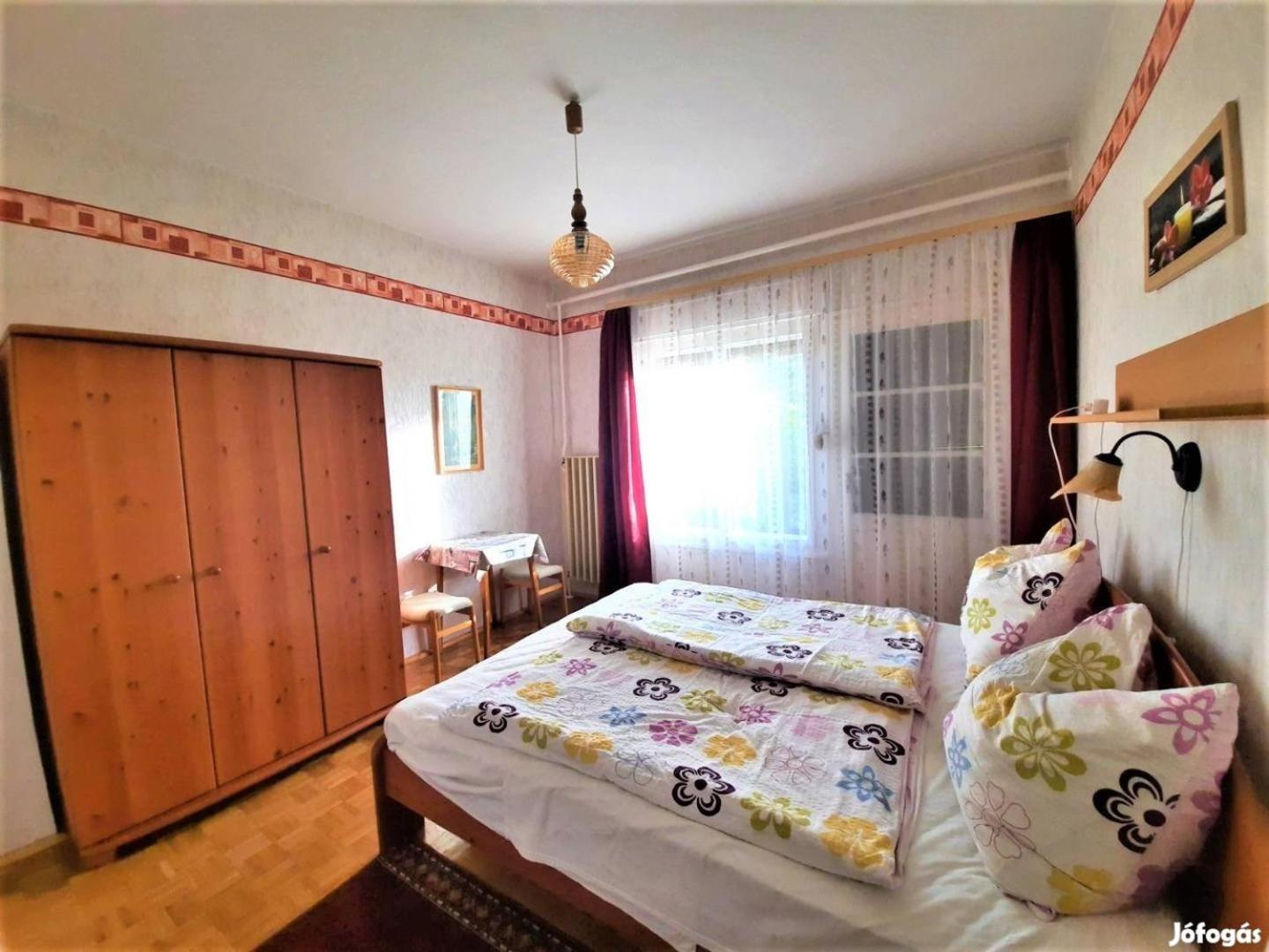 Nora Apartman Balatonlelle Εξωτερικό φωτογραφία