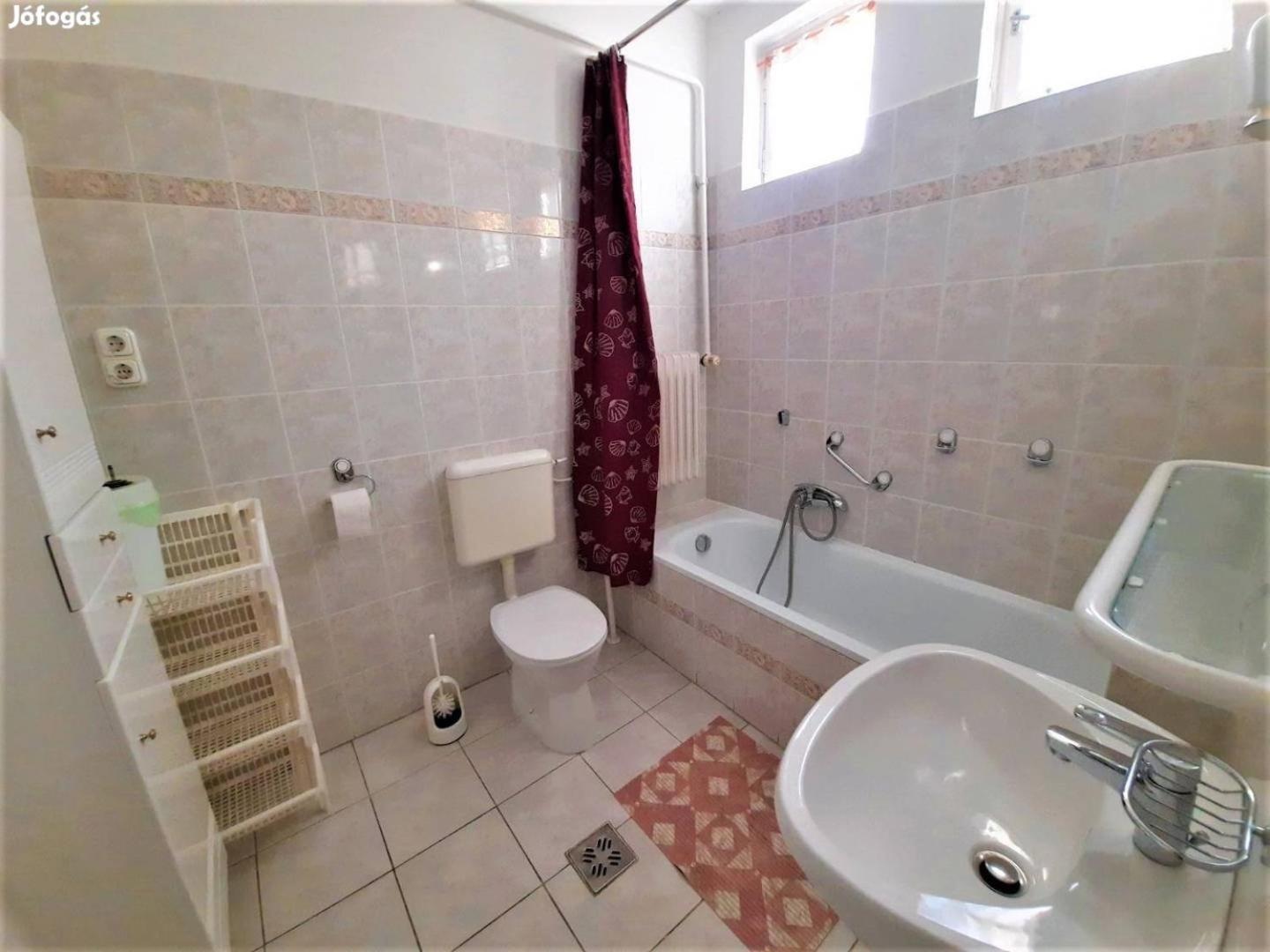 Nora Apartman Balatonlelle Εξωτερικό φωτογραφία